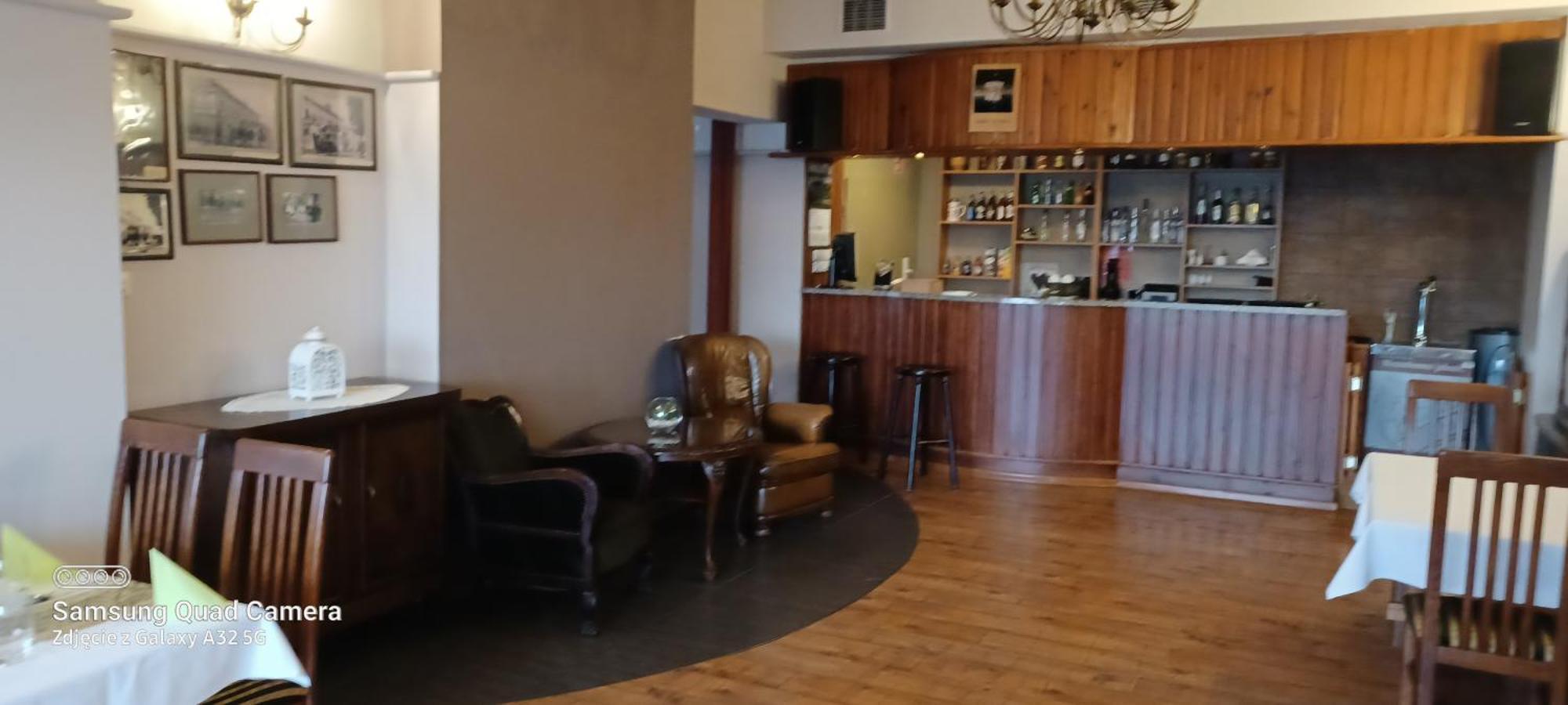 Wielkopolanka Pokoje Goscinne I Restauracja Chodzież Exterior foto